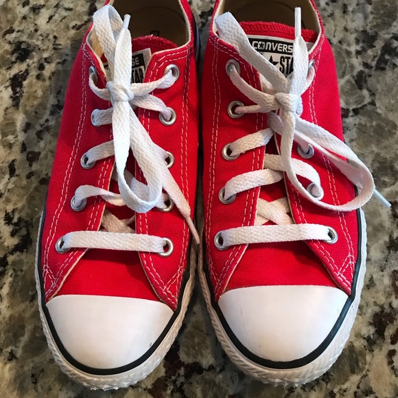 Converse - Picture 1 of 5